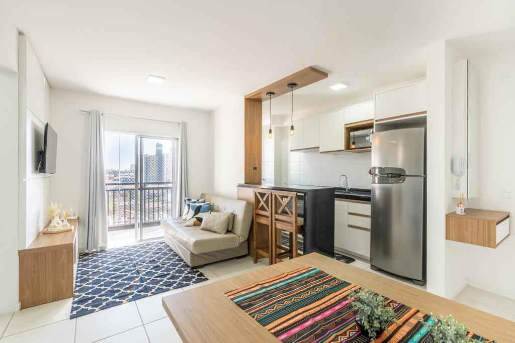 Apartment A 150 M Da Com Sacada, Wi-fi, Piscina, Portaria 24h, Playground E Vaga De Garagem Picarras