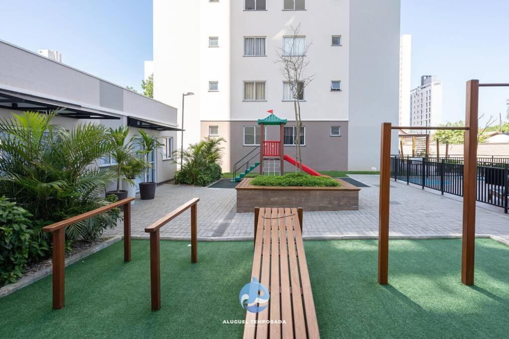 A 150 M Da Com Sacada, Wi-fi, Piscina, Portaria 24h, Playground E Vaga De Garagem Apartment