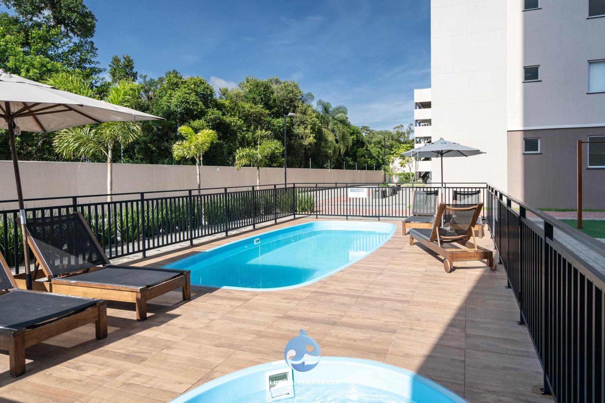 A 150 M Da Com Sacada, Wi-fi, Piscina, Portaria 24h, Playground E Vaga De Garagem * Picarras