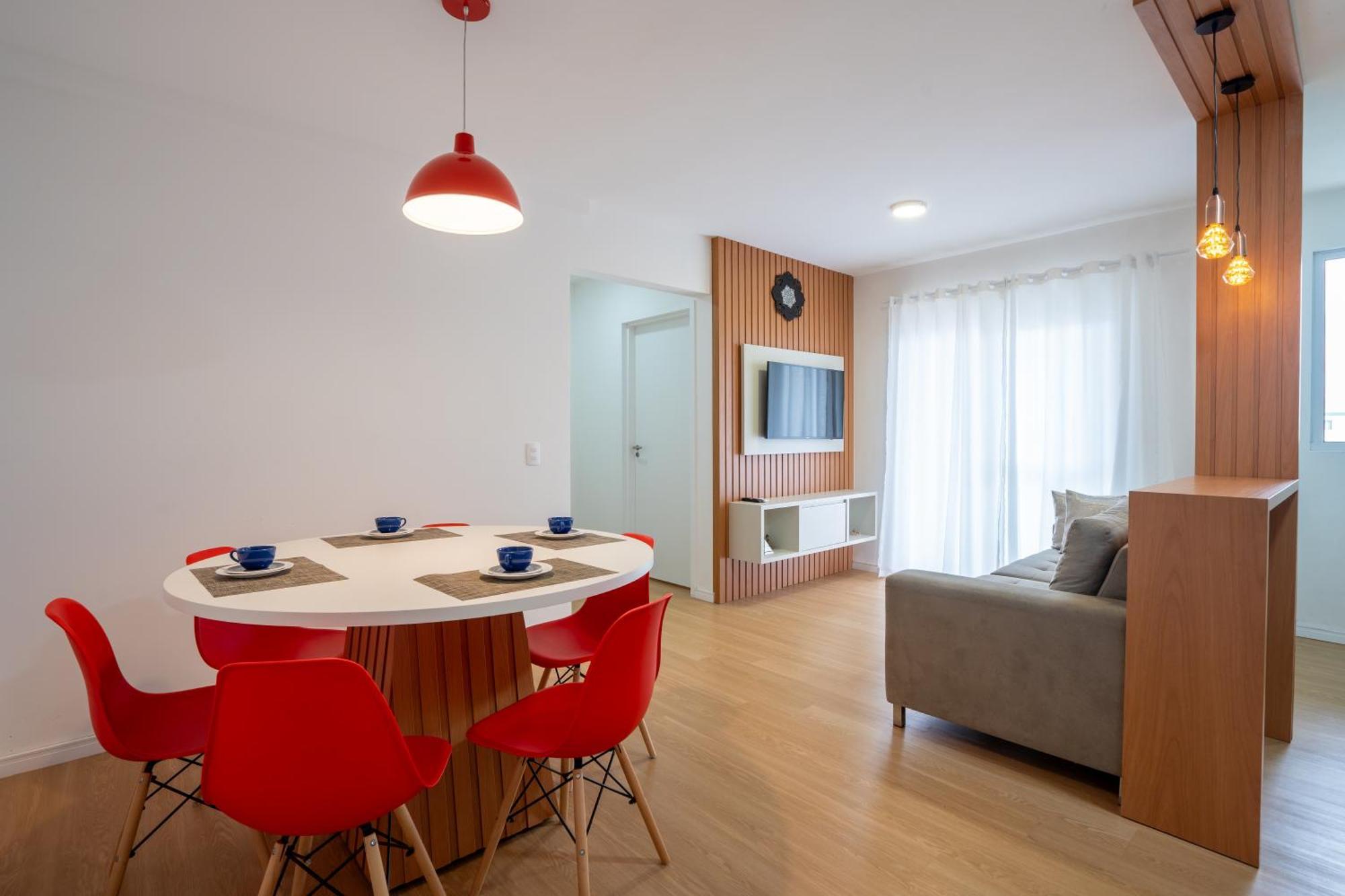 Apartment A 150 M Da Com Sacada, Wi-fi, Piscina, Portaria 24h, Playground E Vaga De Garagem