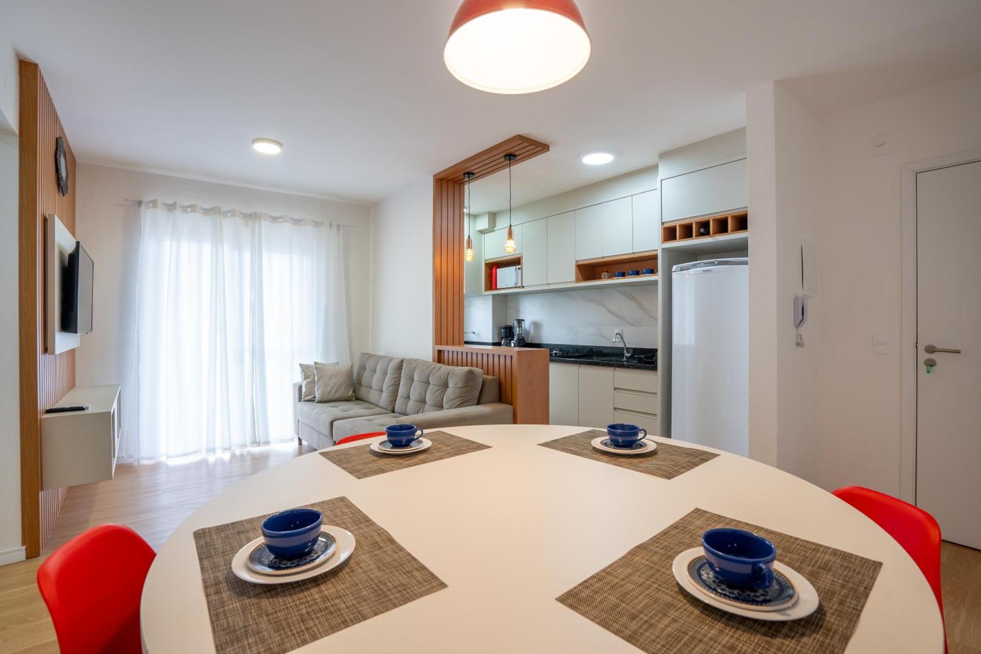 A 150 M Da Com Sacada, Wi-fi, Piscina, Portaria 24h, Playground E Vaga De Garagem Picarras