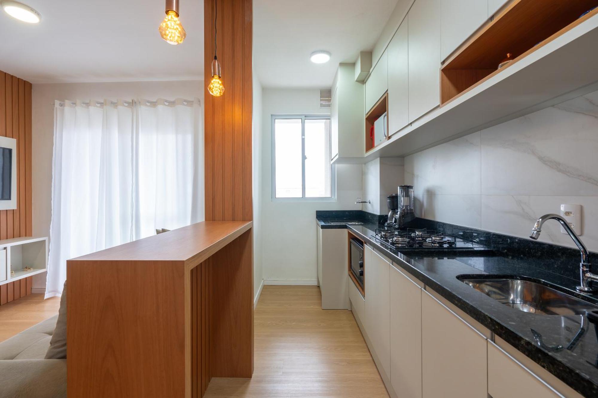 A 150 M Da Com Sacada, Wi-fi, Piscina, Portaria 24h, Playground E Vaga De Garagem